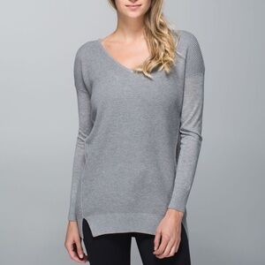 Lululemon The sweater life pullover